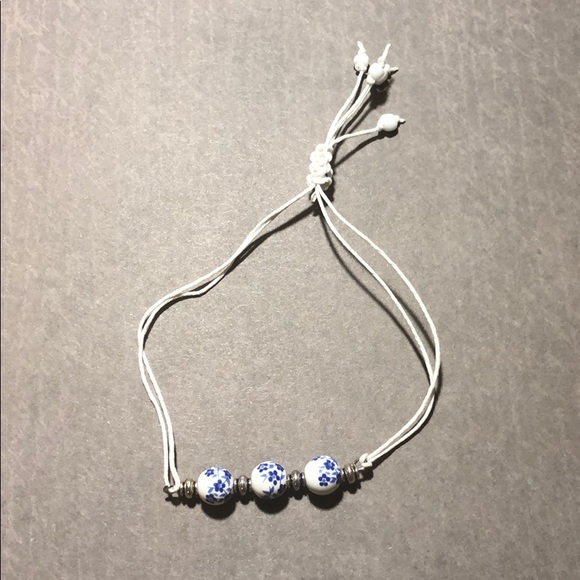 Handmade Adjustable Bracelet - Picture 1 of 3